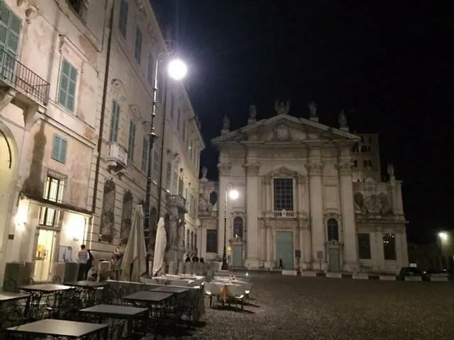 Palazzo Guerrieri Da Fermo Apartment Mantova